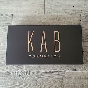 KAB Cosmetics Lip Kit Just 4 U